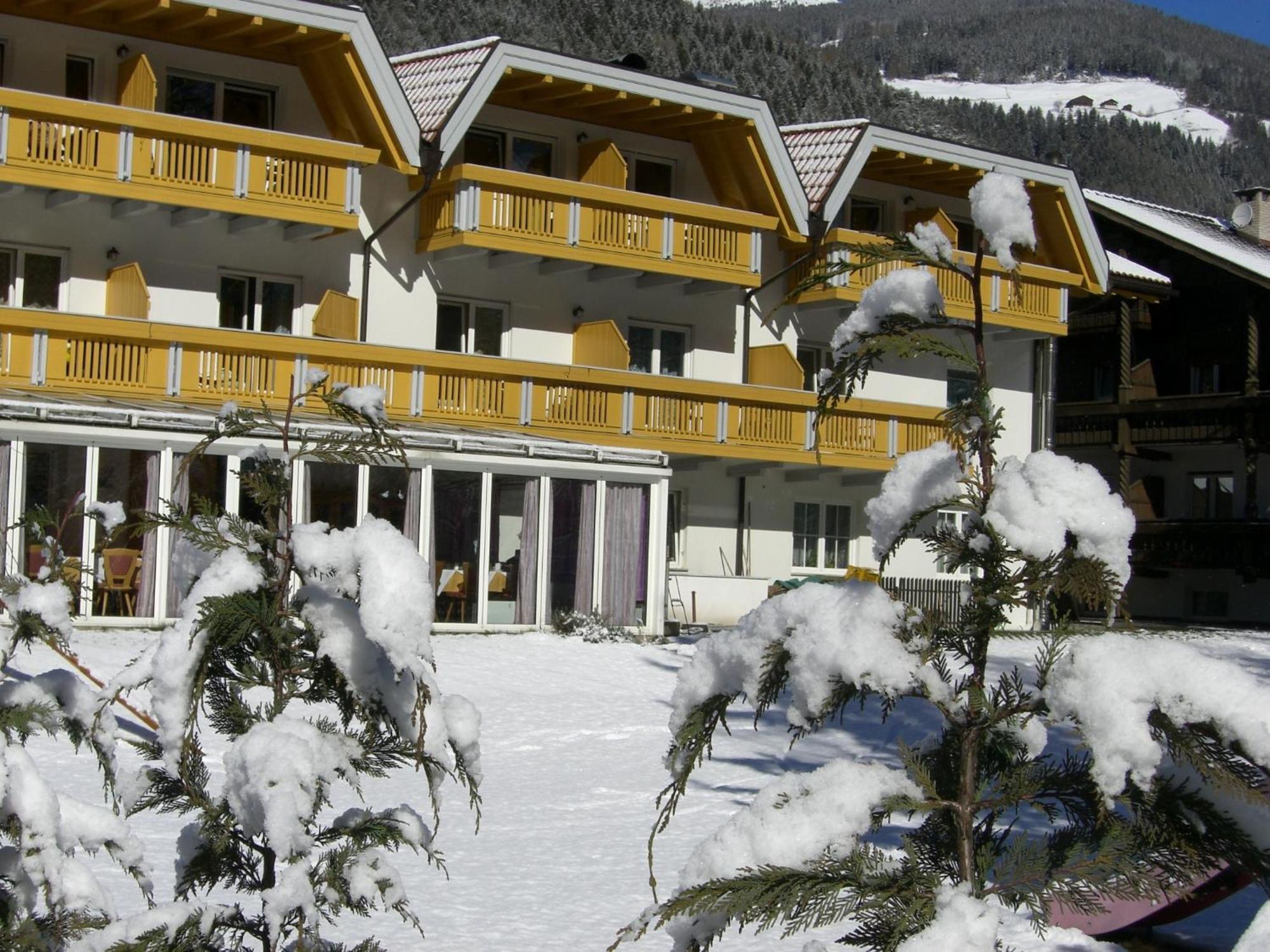 Hotel Olympia Sarentino Extérieur photo